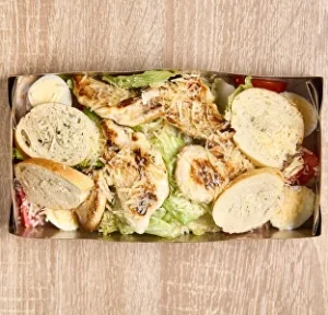 ЦЕЗАР З КУРКОЮ